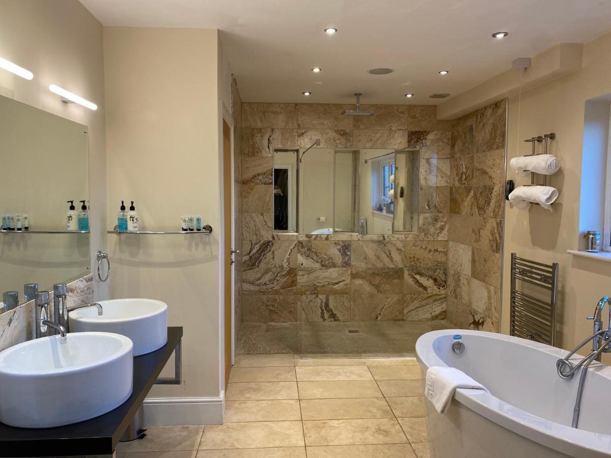 Woodhouse Farm Lodge Сполдинг Екстериор снимка