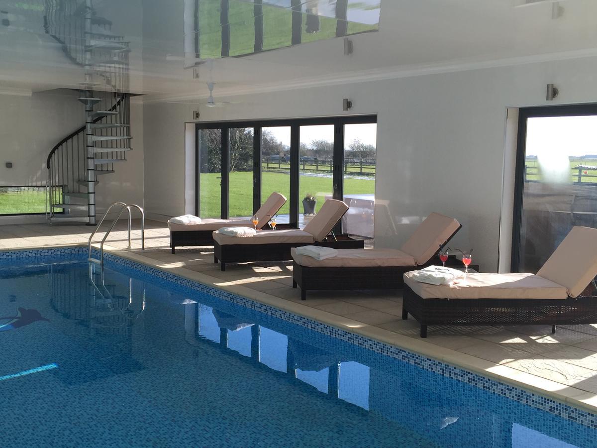 Woodhouse Farm Lodge Сполдинг Екстериор снимка